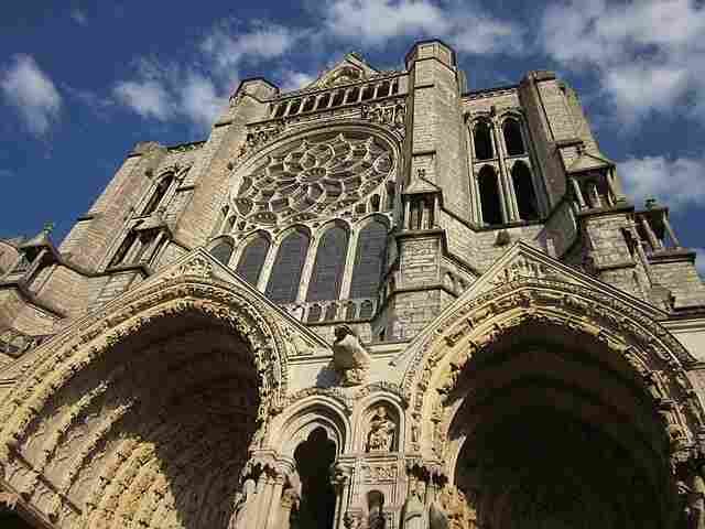 Medieval Gothic Architecture: Chartres Cathedral
