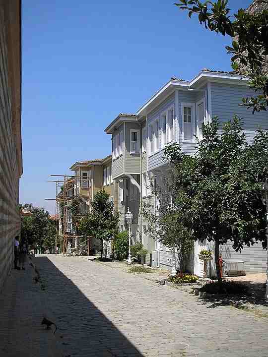 Hagia Sofia Mansions on Sogukcesme Sokak Street